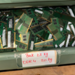 Ca. 20KG DDR4 server/laptop geheugen